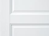 фрагмент белой двери коллекции Classic FlyDoors