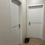 Межкомнатная дверь Белая от производителя FLYDOORS в квартире