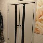 Межкомнатная дверь TRINITY от производителя FLYDOORS в квартире