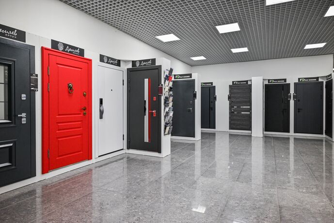 Интерьер магазина в Красноярске на улице Авиаторов, 5