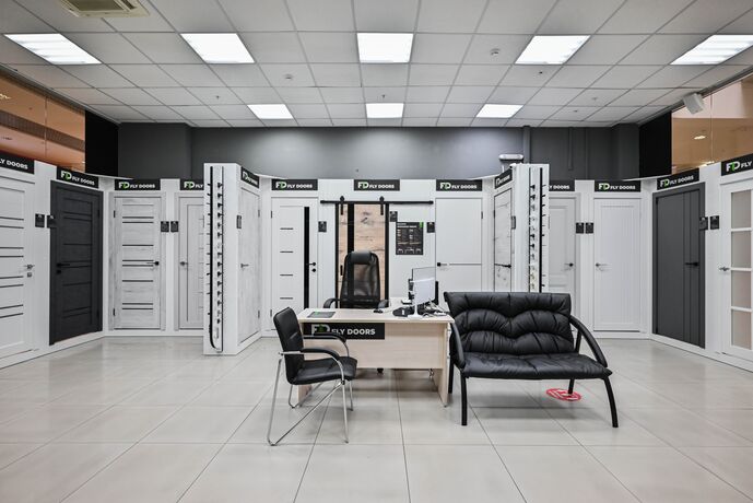 Интерьер магазина в Красноярске на улице Партизана Железняка, 23